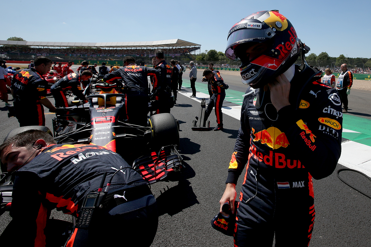 开云体育官网-阿斯顿马丁逆转索伯车队，周冠宇扛起全队