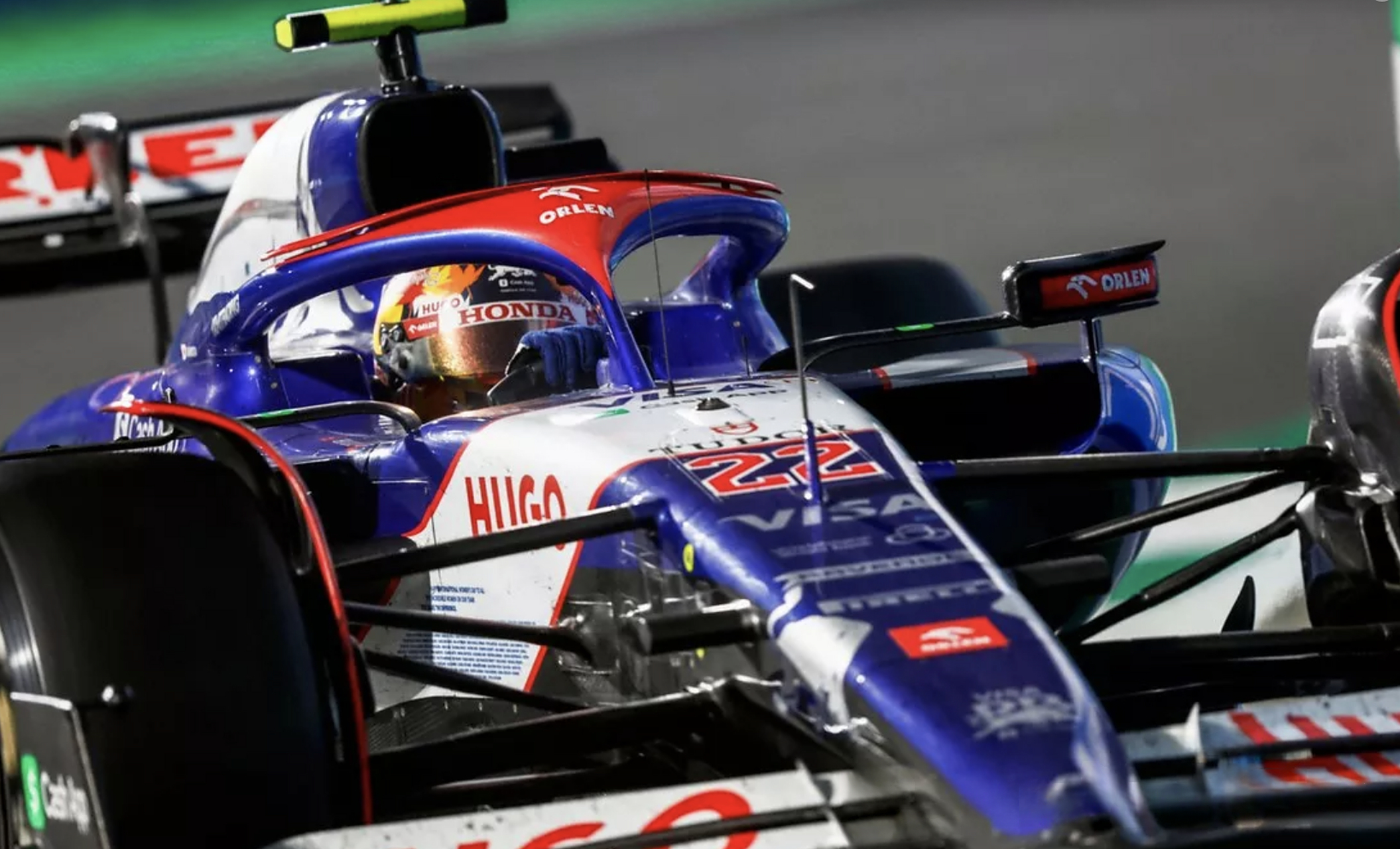 哈斯车队横扫雷诺车队，佩雷兹高光表现