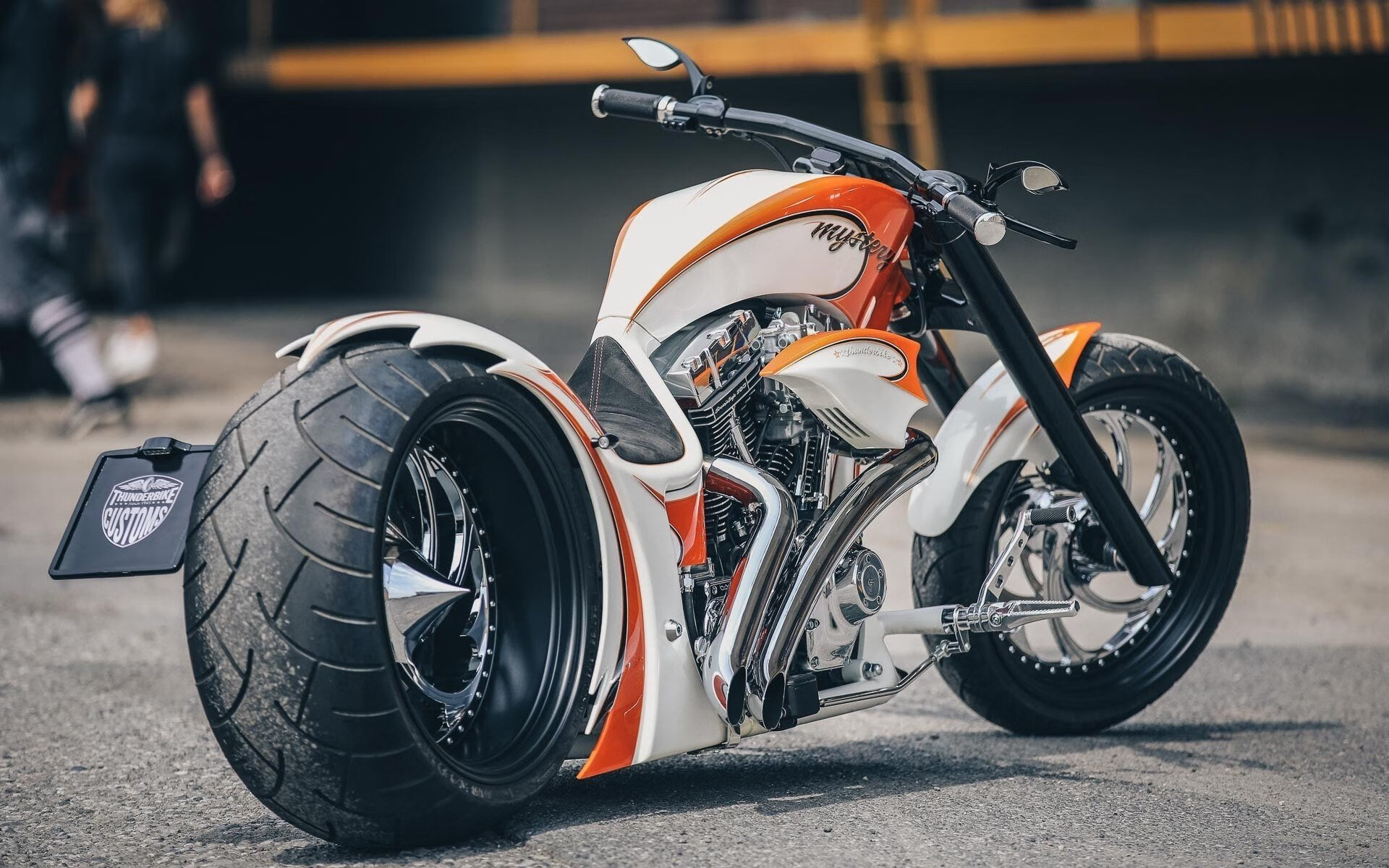 当非洲雄狮遇上德甲铁骑，维尼修斯客串中锋引爆全场