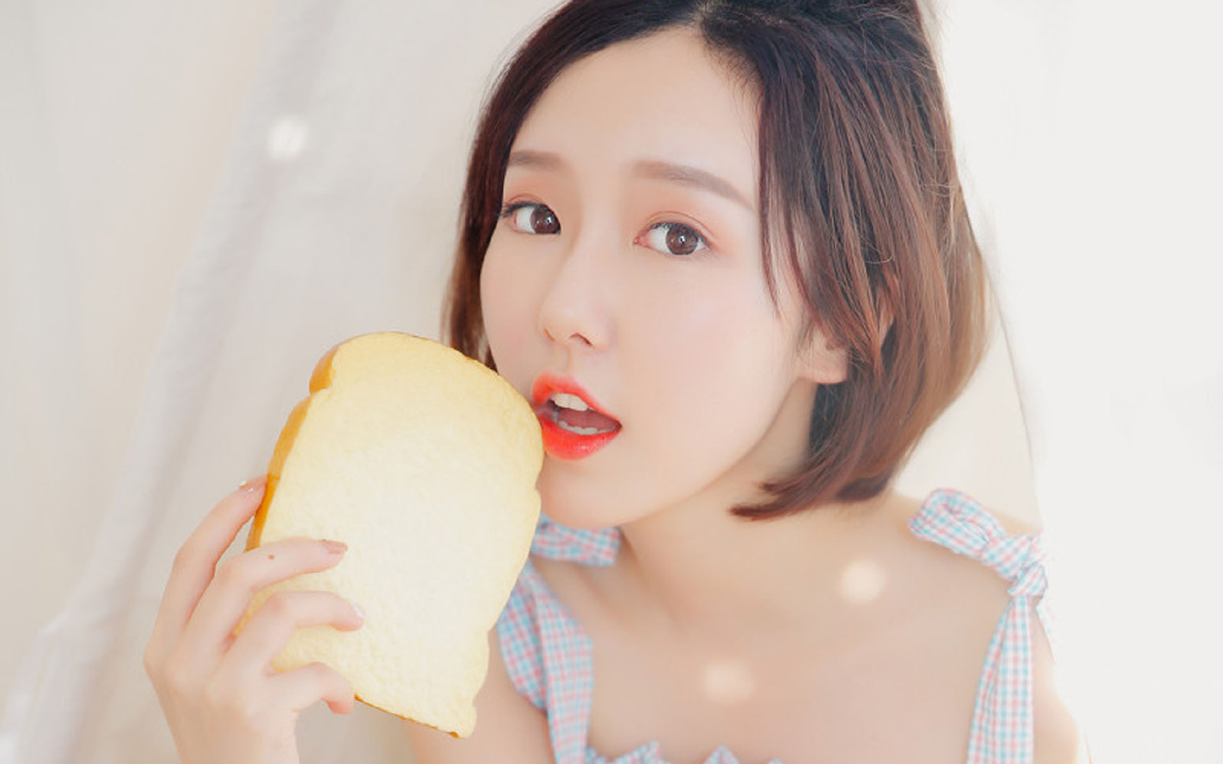 逆袭背后的灵魂,苏亚雷斯如何以沉寂闪电击穿几内亚防线?