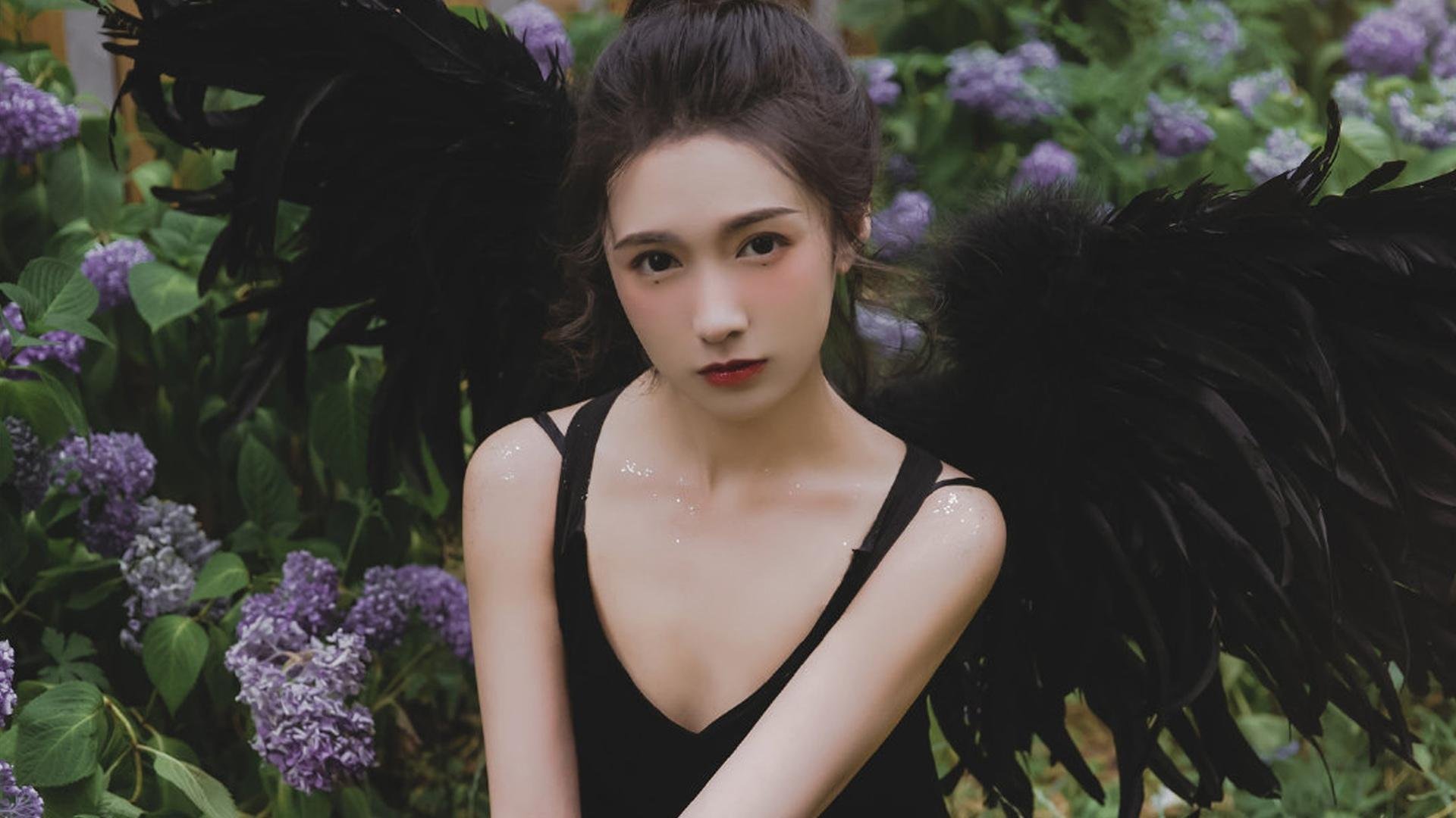 足球之夜，奥斯梅恩爆发引领进攻浪潮，瑞典火力压制比利时展现实力