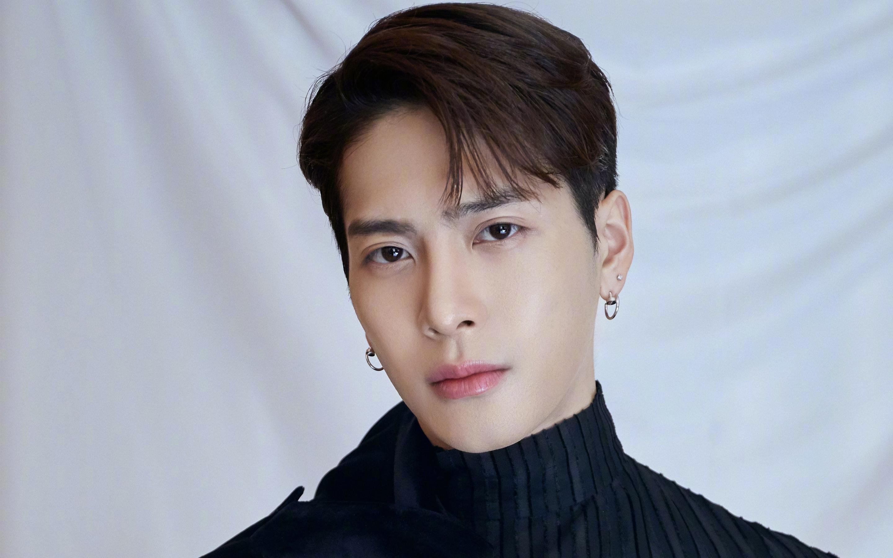 NBA季后赛之夜，文班亚马的三分雨定义篮球新纪元